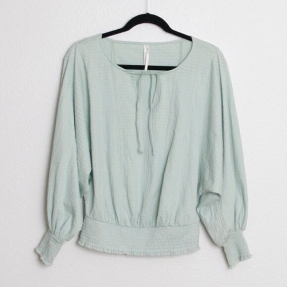 Anthropologie Rebecca Smocked Puff Sleeve Textured Peasant Blouse Light Green S - Picture 2 of 8